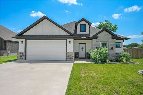 2987 Archer Dr, Bryan, TX, 77808-1464 | Card Image