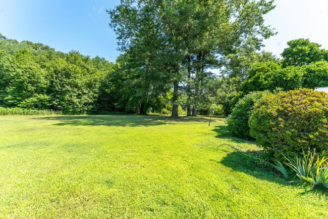 7 Highland Dr, House other with 2 bedrooms, 2 bathrooms and null parking in Quinebaug CT | Image 8