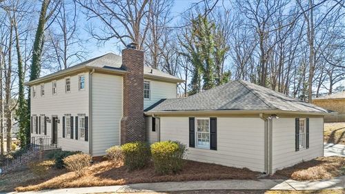 1394 Webb Gin House Rd, Lawrenceville, GA, 30045-5441 | Card Image
