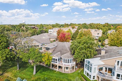 724 Widsten Cir, Wayzata, MN, 55391-1784 | Card Image