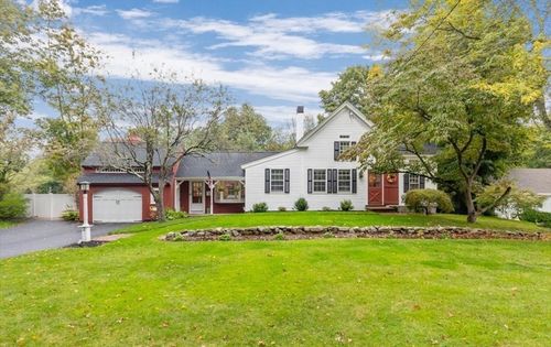 2 Crooked Meadow Ln, Hingham, MA, 02043-3121 | Card Image