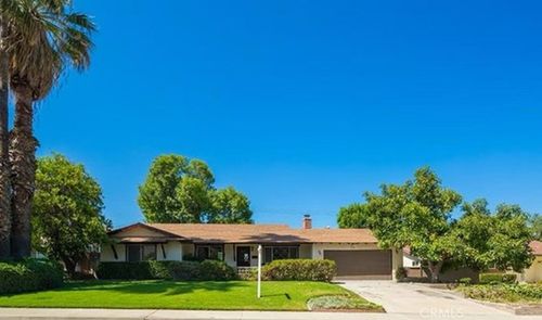 556 W Campus View Dr, Riverside, CA, 92507-4036 | Card Image