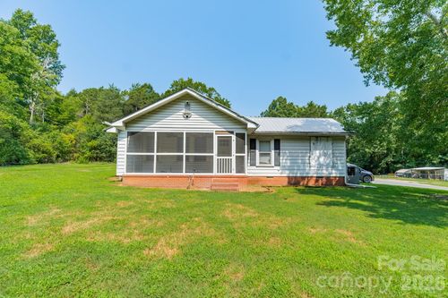 12976 Cabarrus Station Rd, Midland, NC, 28107-9385 | Card Image