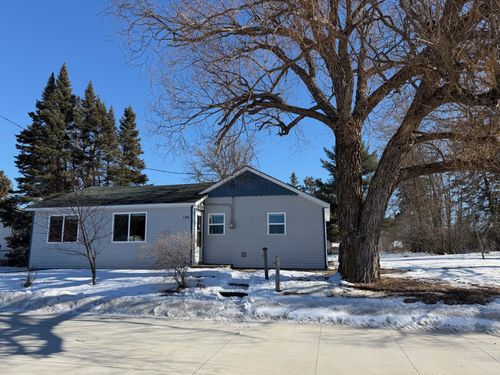 136 1st St N, Hackensack, MN, 56452-2661 | Card Image