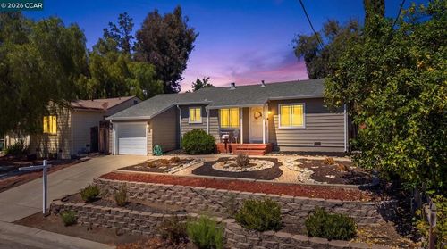 2437 Hemlock Avenue, Concord, CA, 94520-1723 | Card Image