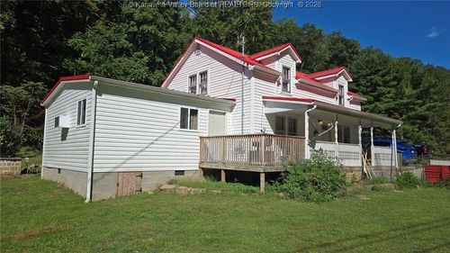 1523 Wilson Creek Rd, Wayne, WV, 25570-5904 | Card Image