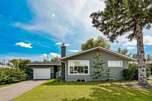 65 Klamath Pl Sw, Calgary, AB, T2V2J4 | Card Image