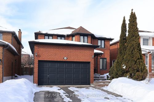 100 Nimbus Pl, Woodbridge, ON, L4L4Z7 | Card Image