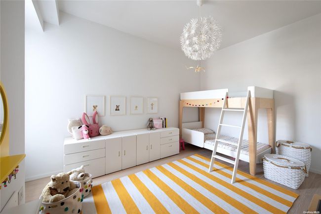 APT-703 - 105 Montague St, Home with 2 bedrooms, 1 bathrooms and null parking in Brooklyn Heights NY | Image 9