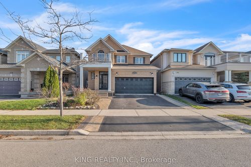 174 Minto Cres, Milton, ON, L9T7P5 | Card Image