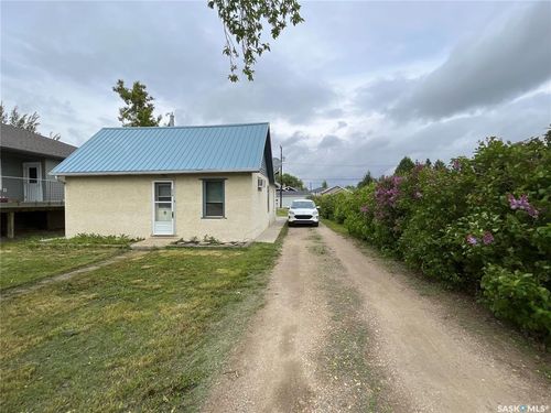 273 2nd Ave W, Unity, SK, S0K4L0 | Card Image
