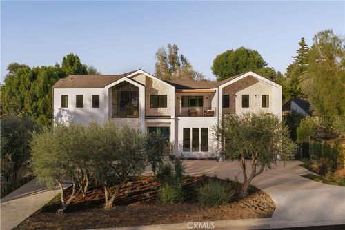 4744 Vista De Oro Ave, Woodland Hills, CA, 91364-3428 | Card Image