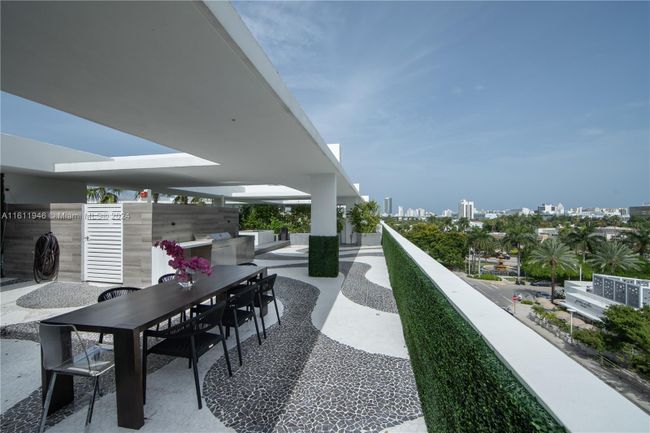 PH07 - 1201 20th St, Condo with 3 bedrooms, 2 bathrooms and null parking in Miami Beach FL | Image 2