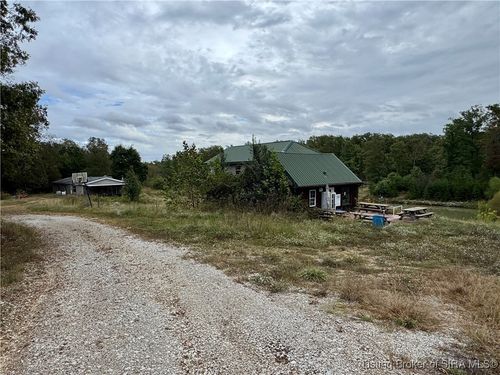 1026 Beagle Club Rd, Underwood, IN, 47177-7233 | Card Image