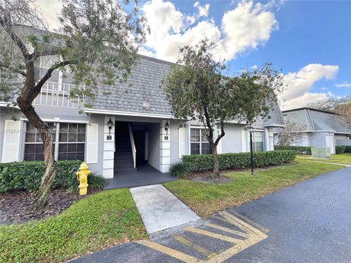 apt-231-432 Nw 70th Ave, Plantation, FL, 33317-7566 | Card Image