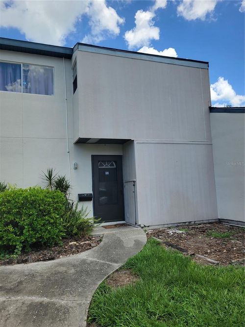 927-927 Byron Ln, SARASOTA, FL, 34243-1204 | Card Image
