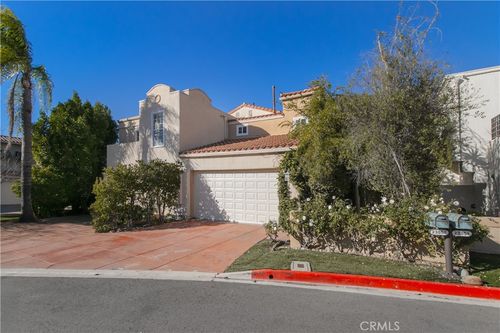 23057 Park Este, Calabasas, CA, 91302-1794 | Card Image