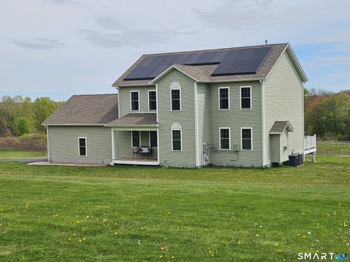 2 Legacy Dr, Moosup, CT, 06354-2223 | Card Image