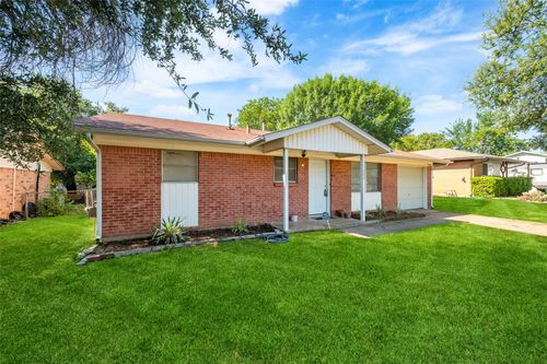 604 Pershing Dr, Denton, TX, 76209-8011 | Card Image