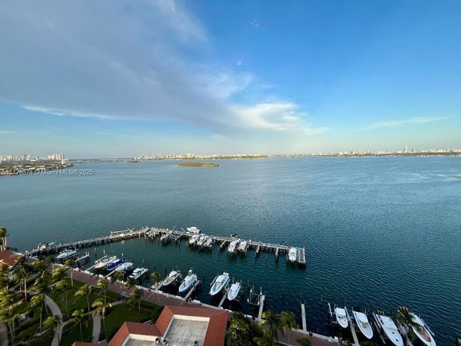 APT-2001 - 4000 Towerside Ter, Condo with 2 bedrooms, 2 bathrooms and null parking in Miami FL | Image 7