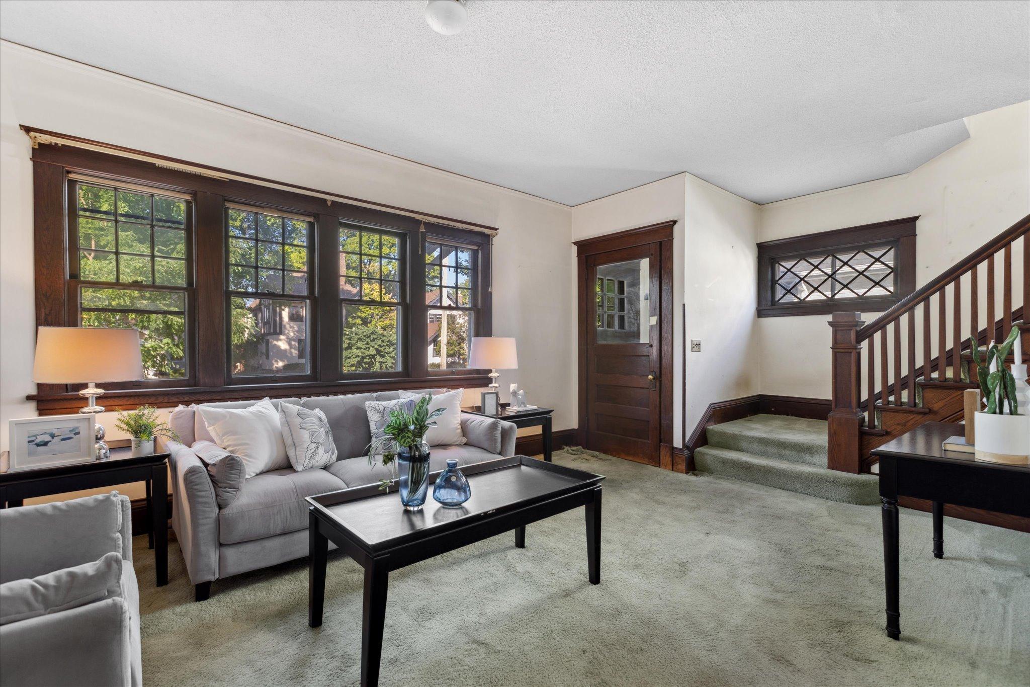 Aldrich Ave, Minneapolis, MN 55409