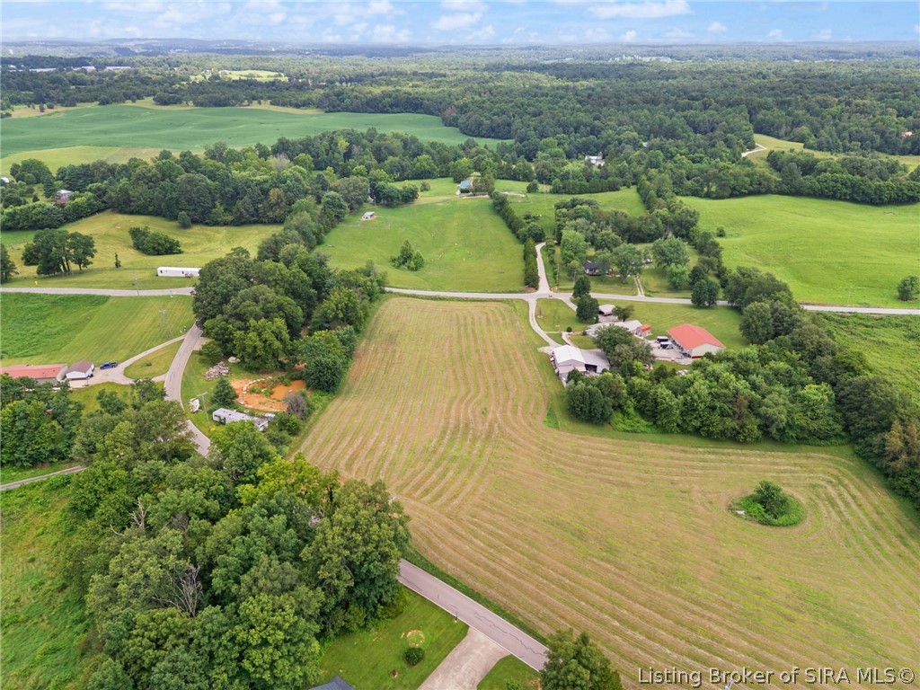 Land in Corydon 4
