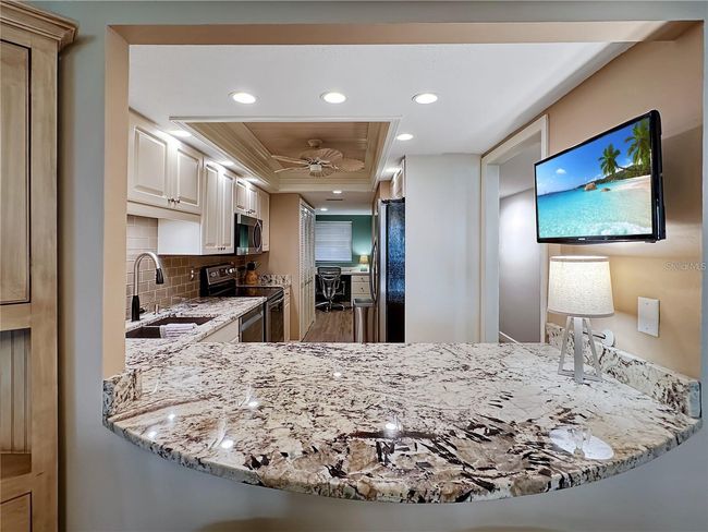 APT-106F - 8767 Midnight Pass Rd, Condo with 2 bedrooms, 2 bathrooms and null parking in Sarasota FL | Image 14