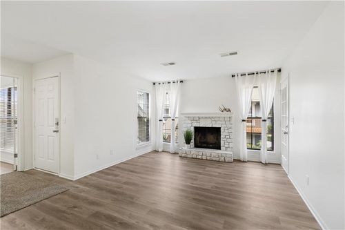 12661 W 110th Ter, Overland Park, KS, 66210-1275 | Card Image