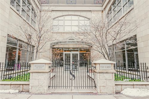 un550-130 East Ave, Rochester, NY, 14604-2526 | Card Image