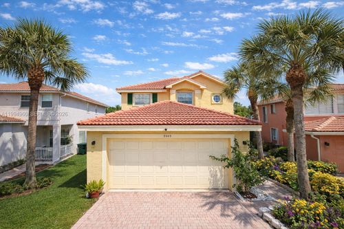 5005-5005 Northern Lights Dr, Greenacres, FL, 33463-5921 | Card Image