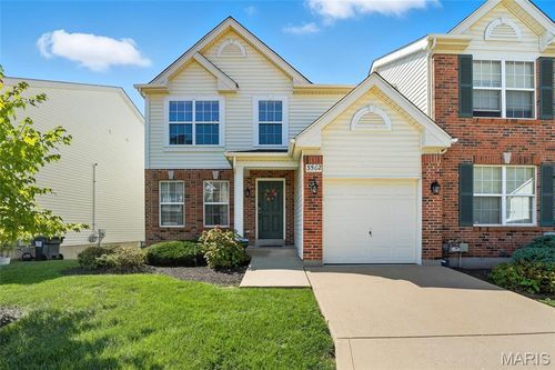 3562 Pearson Pointe Ct, Saint Louis, MO, 63129-1699 | Card Image