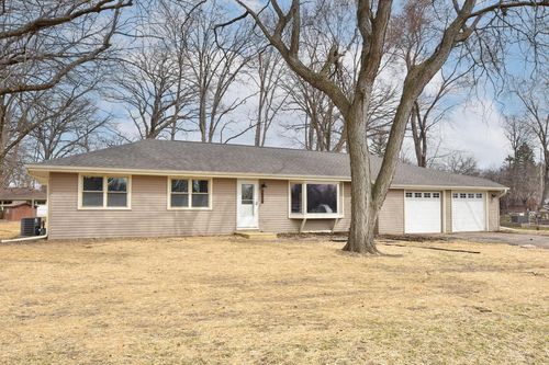 14408 W Kostner Lane, New Berlin, WI, 53151 | Card Image