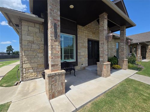 9252 Elaine Drive, Midwest City, OK, 73130 | Card Image