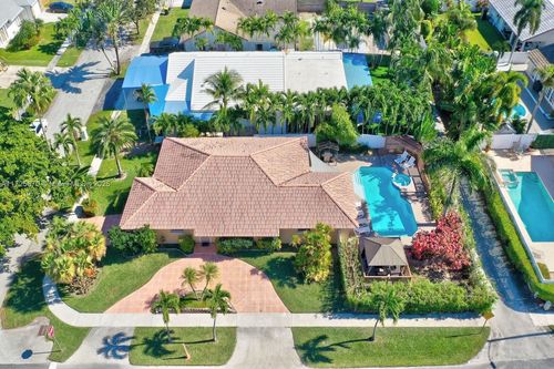 402 Se 5th St, Dania Beach, FL, 33004-4721 | Card Image