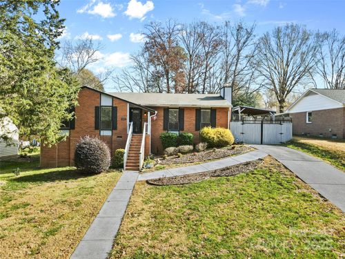 6221 Thermal Rd, Charlotte, NC, 28211-5629 | Card Image