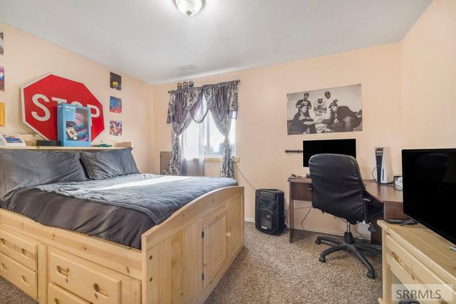2492 E 2100 N, House other with 6 bedrooms, 4 bathrooms and 2 parking in Hamer ID | Image 26