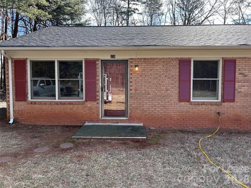 220 Sunny Hill Drive, Lincolnton, NC, 28092 | Card Image