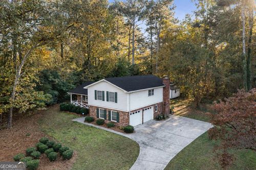 2252 Valley Creek Cir, Snellville, GA, 30078-2533 | Card Image