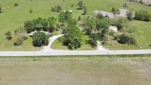 20340a Ks Highway 52, Pleasanton, KS, 66075-8169 | Card Image