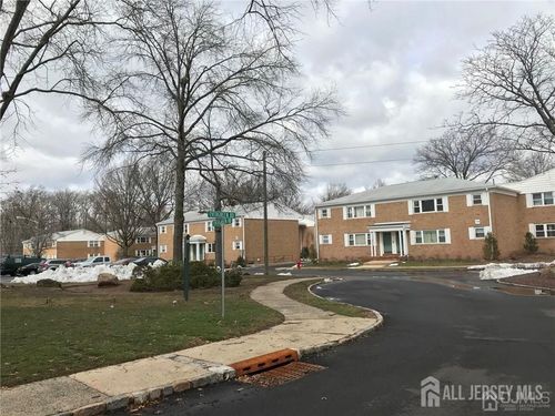 13a-161 Evergreen Rd, Edison, NJ, 08837-2477 | Card Image