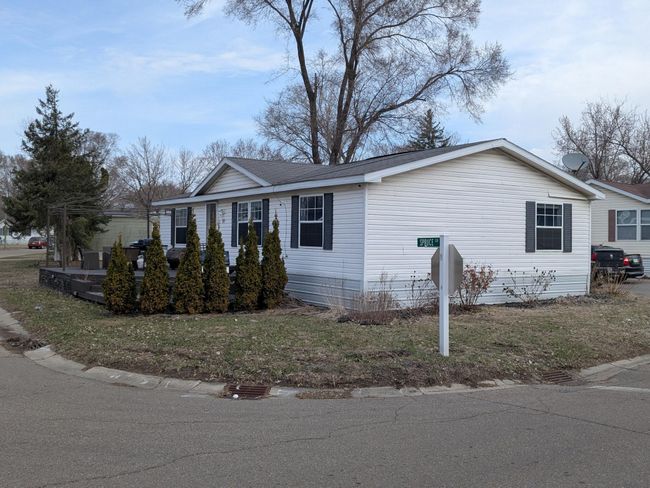 51 Valley Green Park, House other with 3 bedrooms, 2 bathrooms and null parking in Jordan MN | Image 9