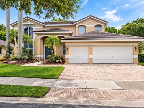 3961 Nighthawk Dr, Weston, FL, 33331-4023 | Card Image