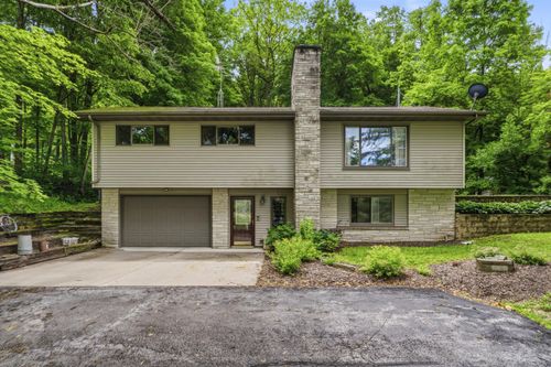 16924 Lax Chapel Rd, Kiel, WI, 53042-3128 | Card Image