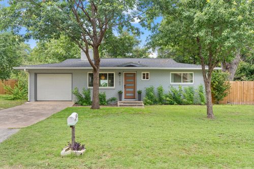 1107 Live Oak Dr, Marble Falls, TX, 78654-7258 | Card Image