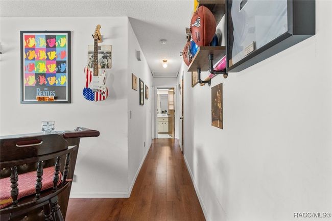 Split Floor Plan | Image 16