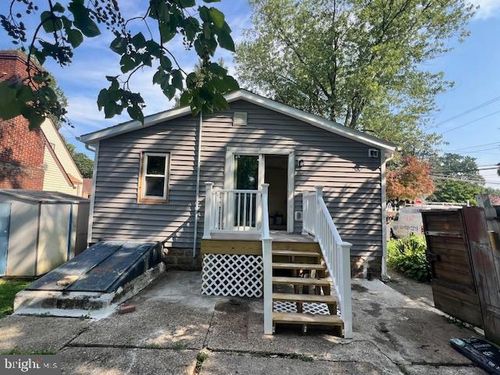1960 Maple Ave, CROYDON, PA, 19021-5110 | Card Image