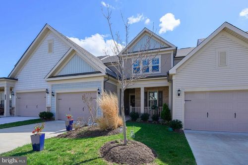 15563 Blue Lotus Ln, HAYMARKET, VA, 20169-3013 | Card Image