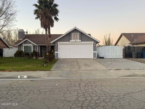 4111 Saddleback Rd, Palmdale, CA, 93552-3032 | Card Image