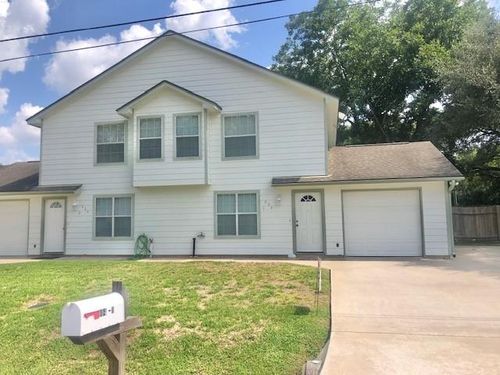 unit-1-404 Peach St, Tomball, TX, 77375-4782 | Card Image