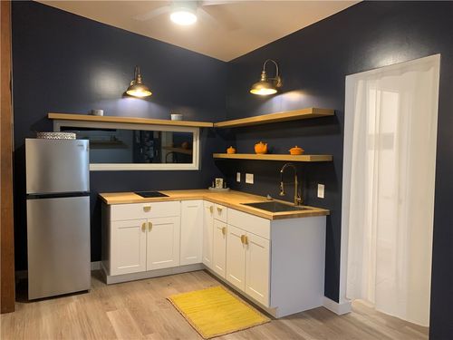 c-4421 Bellvue Ave, Austin, TX, 78756-3418 | Card Image